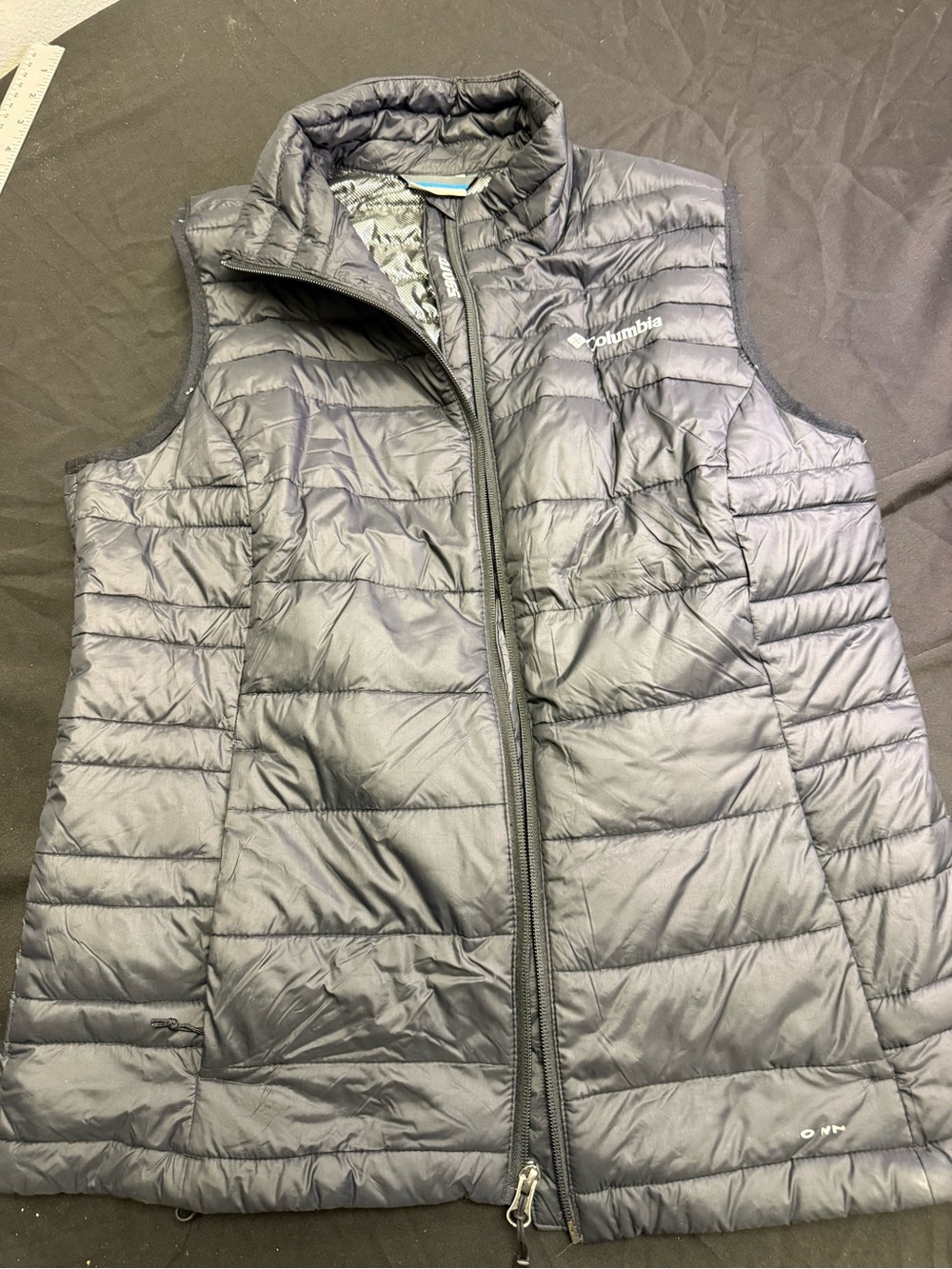 Columbia Women's Dark Gray Quilted Packable Vest (L)